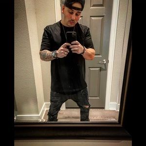 Meet your Posher, Josh